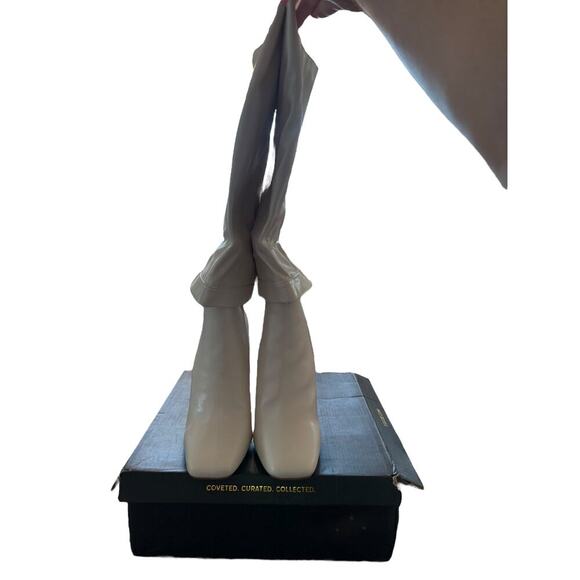 Lulu's Cream Ankle Boots - Picture 6 of 12